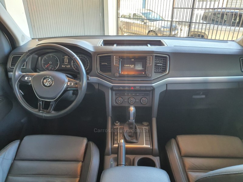 AMAROK 2.0 HIGHLINE 4X4 CD 16V TURBO INTERCOOLER DIESEL 4P AUTOMÁTICO - 2017 - CAXIAS DO SUL