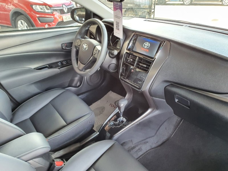 YARIS 1.5 XLS SEDAN 16V FLEX 4P AUTOMÁTICO - 2023 - CAXIAS DO SUL