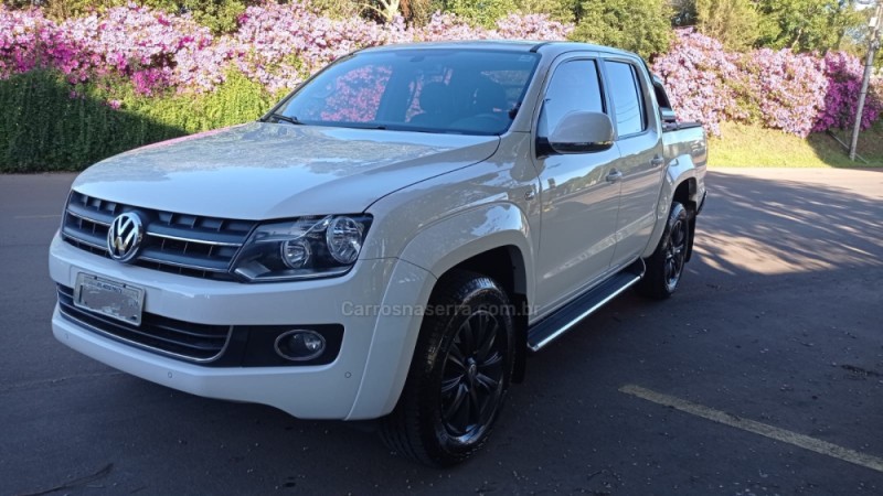 amarok 2.0 highline 4x4 cd 16v turbo intercooler diesel 4p automatico 2013 nova prata