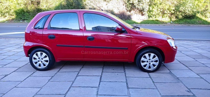 CORSA 1.0 MPFI MAXX 8V GASOLINA 4P MANUAL - 2004 - CAXIAS DO SUL