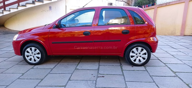 CORSA 1.0 MPFI MAXX 8V GASOLINA 4P MANUAL - 2004 - CAXIAS DO SUL