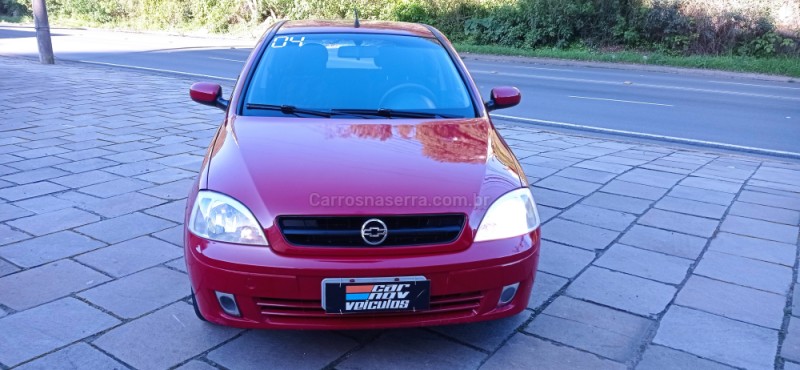CORSA 1.0 MPFI MAXX 8V GASOLINA 4P MANUAL - 2004 - CAXIAS DO SUL