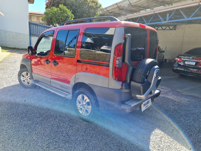 DOBLÓ 1.8 MPI ADVENTURE LOCKER 8V FLEX 4P MANUAL - 2013 - BENTO GONçALVES