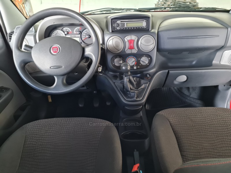 DOBLÓ 1.8 MPI ADVENTURE LOCKER 8V FLEX 4P MANUAL - 2013 - BENTO GONçALVES