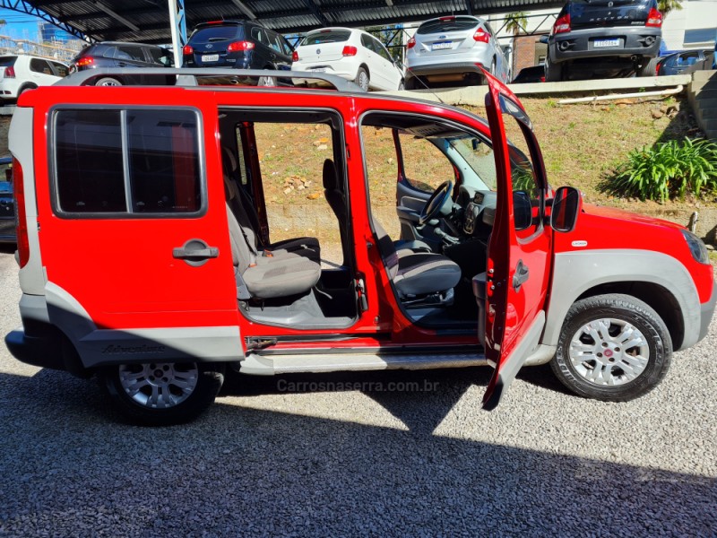 DOBLÓ 1.8 MPI ADVENTURE LOCKER 8V FLEX 4P MANUAL - 2013 - BENTO GONçALVES