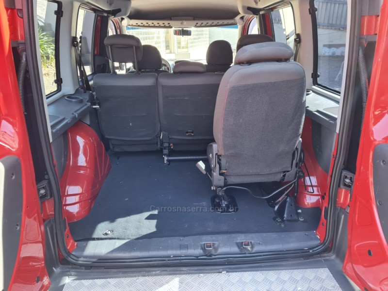 DOBLÓ 1.8 MPI ADVENTURE LOCKER 8V FLEX 4P MANUAL - 2013 - BENTO GONçALVES