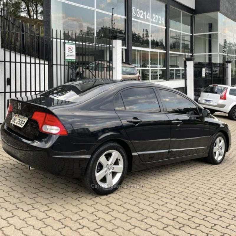 CIVIC 1.8 LXS 16V GASOLINA 4P AUTOMÁTICO - 2007 - CAXIAS DO SUL