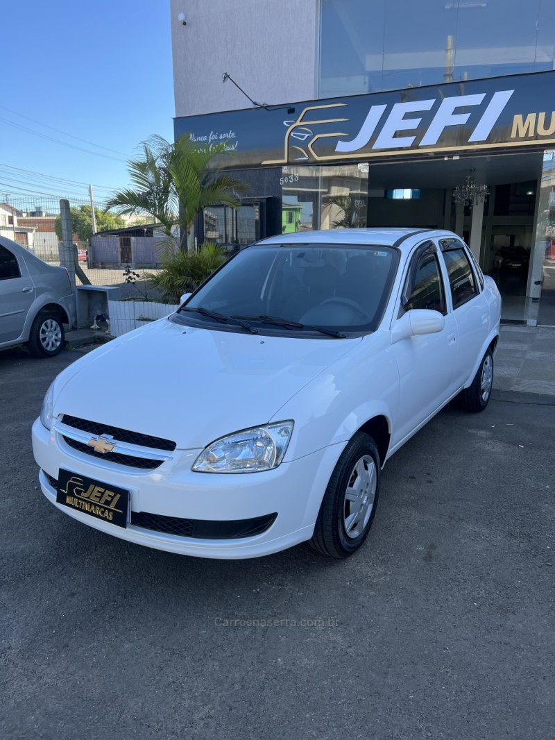 CORSA 1.0 MPFI CLASSIC SEDAN LIFE 8V FLEX 4P MANUAL - 2016 - NOVO HAMBURGO