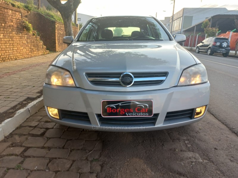 astra 2.0 mpfi 8v flex 4p manual 2004 vacaria