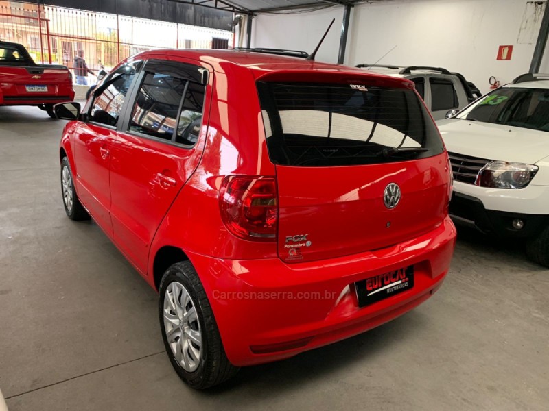 FOX 1.0 ITREND 8V FLEX 4P MANUAL - 2013 - CAXIAS DO SUL