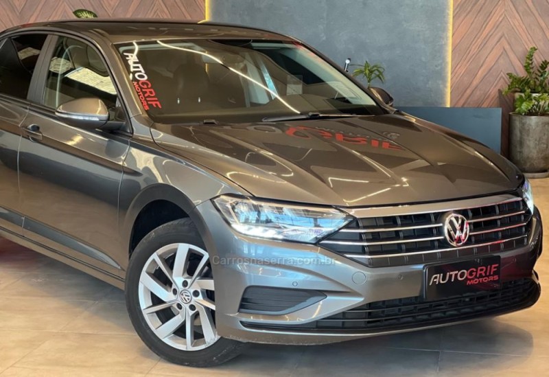 JETTA 1.4 16V TSI COMFORTLINE GASOLINA 4P TIPTRONIC - 2018 - CAMPO BOM