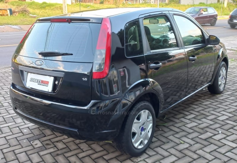 FIESTA 1.6 MPI CLASS HATCH 8V FLEX 4P MANUAL - 2011 - NOVO HAMBURGO