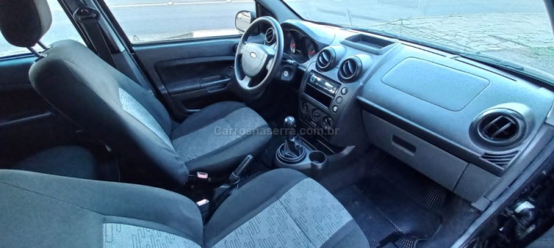 FIESTA 1.6 MPI CLASS HATCH 8V FLEX 4P MANUAL - 2011 - NOVO HAMBURGO