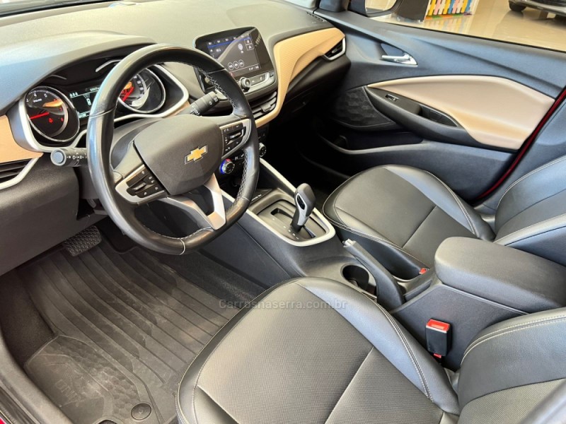 ONIX  1.0	PREMIER PLUS 12V TURBO FLEX 4P AUTOMÁTICO - 2020 - VERANóPOLIS
