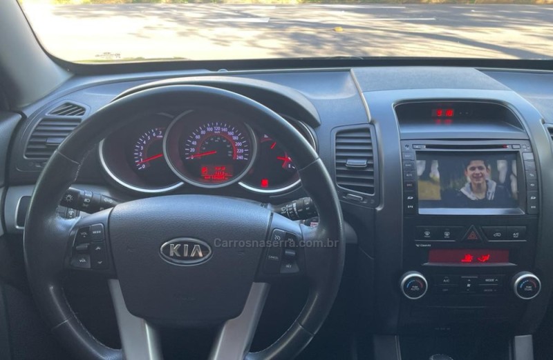 SORENTO 3.5 4X4 V6 24V GASOLINA 4P AUTOMÁTICO - 2012 - CAXIAS DO SUL