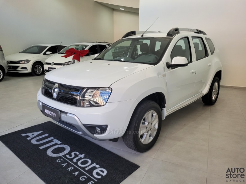 DUSTER 1.6 DYNAMIQUE 4X2 16V FLEX 4P MANUAL - 2017 - CAXIAS DO SUL