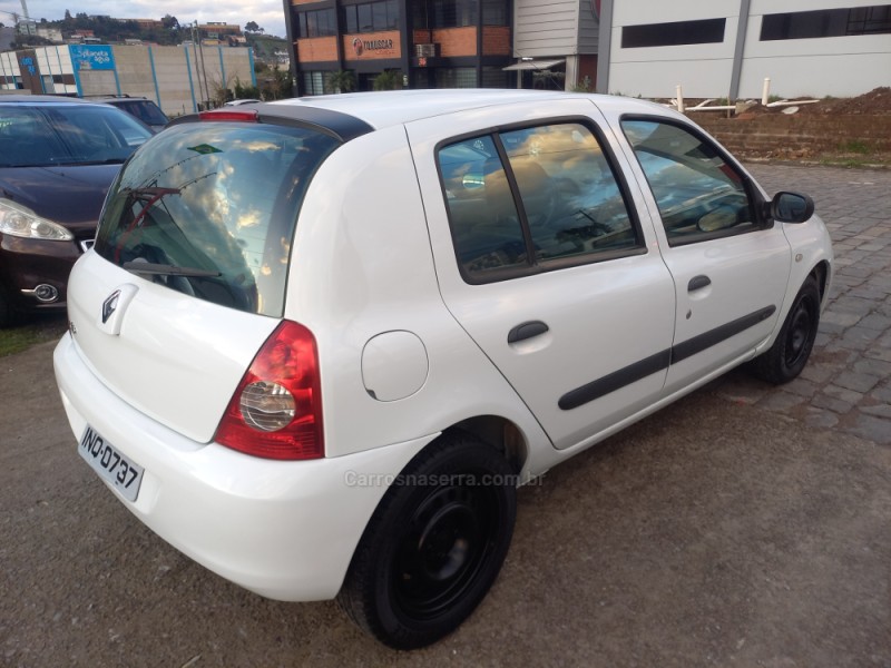 CLIO 1.0 EXPRESSION 16V HI-FLEX 4P MANUAL - 2007 - FARROUPILHA