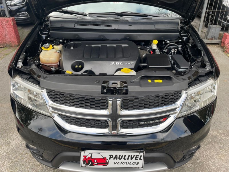 JOURNEY 3.6 RT V6 GASOLINA 4P AUTOMÁTICO - 2015 - CAXIAS DO SUL