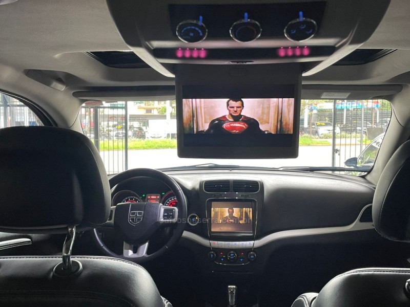JOURNEY 3.6 RT V6 GASOLINA 4P AUTOMÁTICO - 2015 - CAXIAS DO SUL