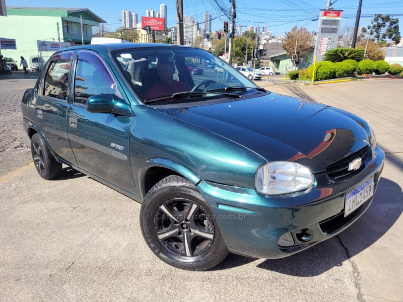 CLASSIC 1.0 MPFI SPIRIT 8V GASOLINA 4P MANUAL - 2005 - CAXIAS DO SUL