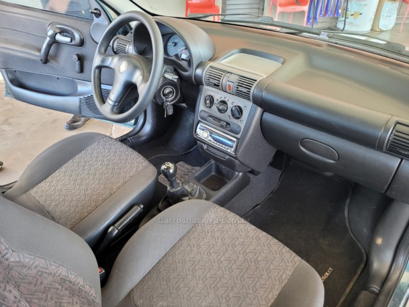 CLASSIC 1.0 MPFI SPIRIT 8V GASOLINA 4P MANUAL - 2005 - CAXIAS DO SUL