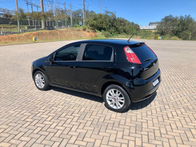 PUNTO 1.6 ESSENCE 16V FLEX 4P MANUAL - 2011 - CAXIAS DO SUL