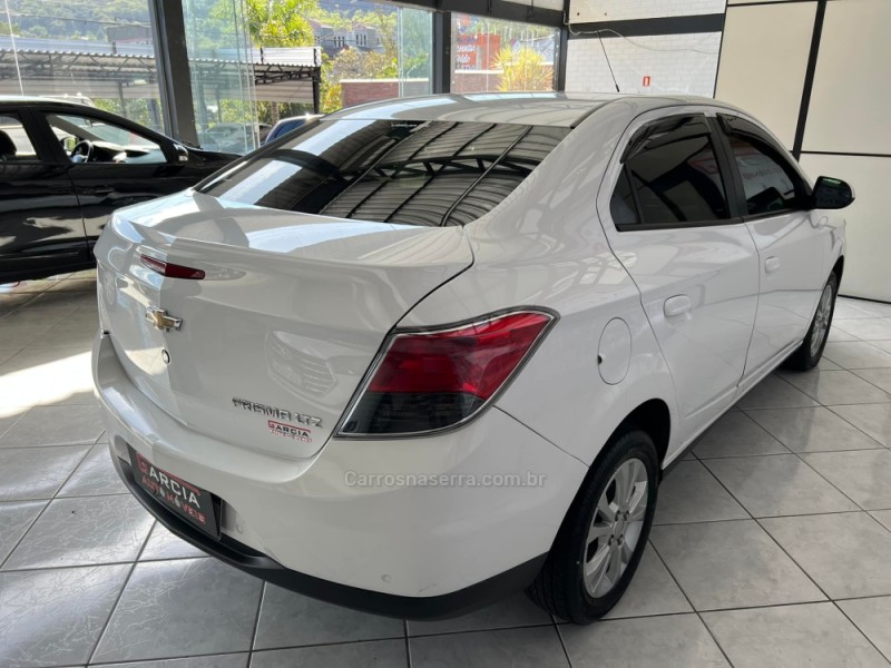 PRISMA 1.4 MPFI LTZ 8V FLEX 4P MANUAL - 2015 - IGREJINHA