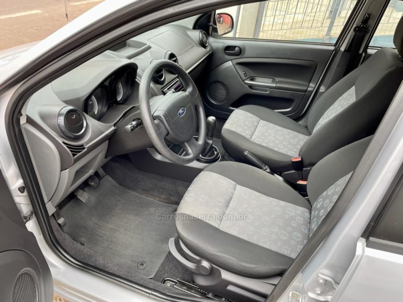 FIESTA 1.0 ROCAM HATCH 8V FLEX 4P MANUAL - 2013 - BOM RETIRO DO SUL