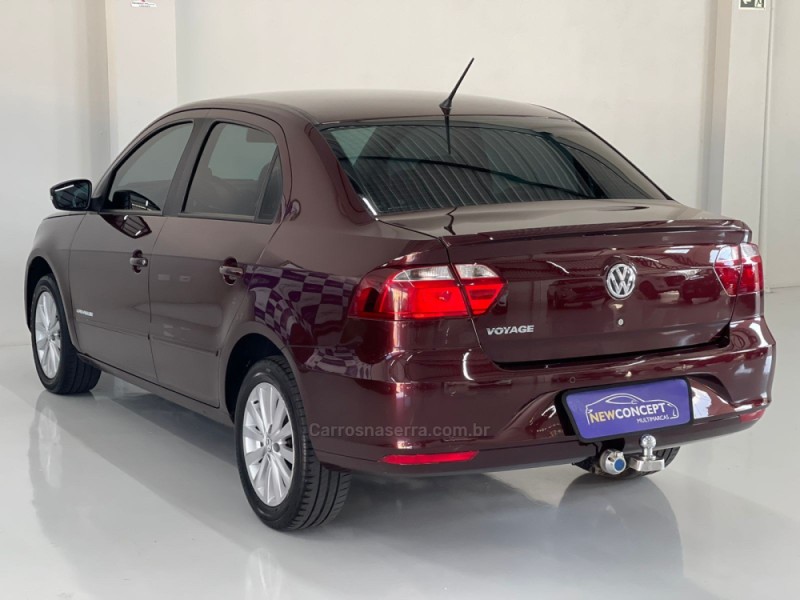 VOYAGE 1.0 MI COMFORTLINE 8V FLEX 4P MANUAL - 2015 - NOVO HAMBURGO