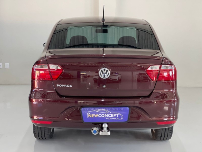 VOYAGE 1.0 MI COMFORTLINE 8V FLEX 4P MANUAL - 2015 - NOVO HAMBURGO