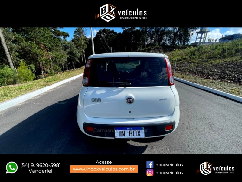 UNO 1.0 VIVACE 8V FLEX 2P MANUAL - 2012 - GRAMADO