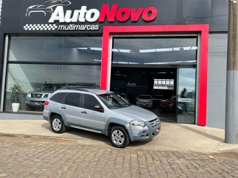 PALIO 1.8 MPI ADVENTURE WEEKEND 16V FLEX 4P MANUAL - 2010 - VACARIA