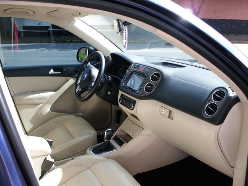 TIGUAN 2.0 TSI R-LINE 16V TURBO GASOLINA 4P TIPTRONIC - 2011 - FLORES DA CUNHA