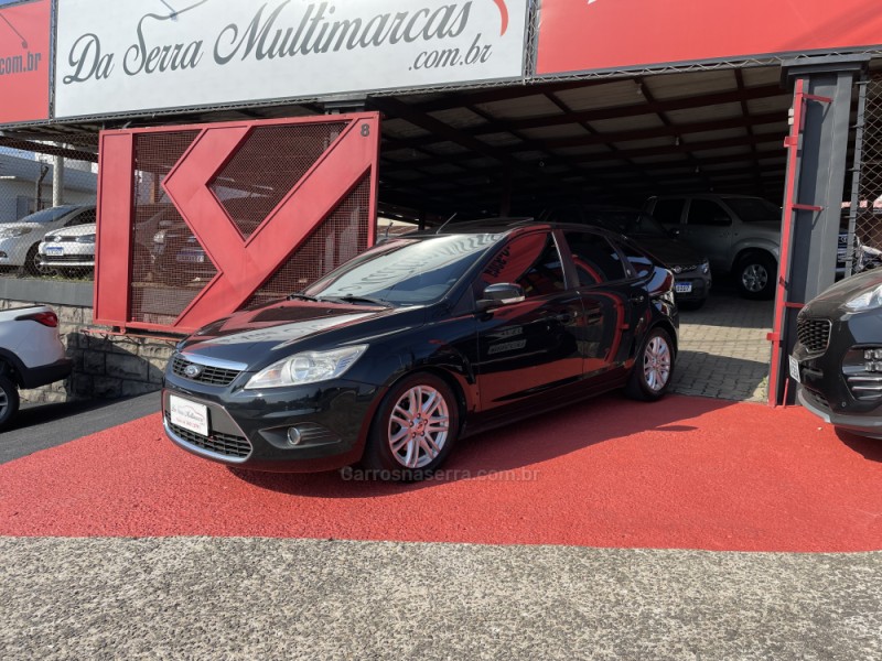 focus 2.0 ghia 16v gasolina 4p manual 2009 farroupilha