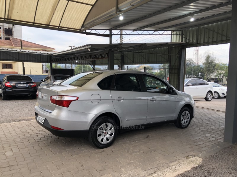 GRAND SIENA 1.4 MPI ATTRACTIVE 8V FLEX 4P MANUAL - 2014 - BOM PRINCíPIO