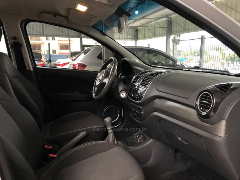 GRAND SIENA 1.4 MPI ATTRACTIVE 8V FLEX 4P MANUAL - 2014 - BOM PRINCíPIO
