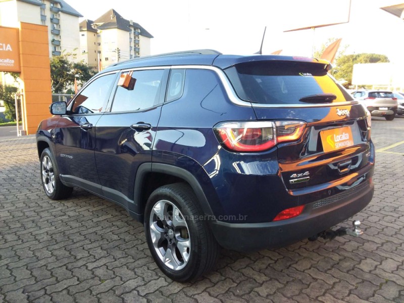 COMPASS 2.0 16V DIESEL LONGITUDE 4X4 AUTOMÁTICO - 2020 - CAXIAS DO SUL