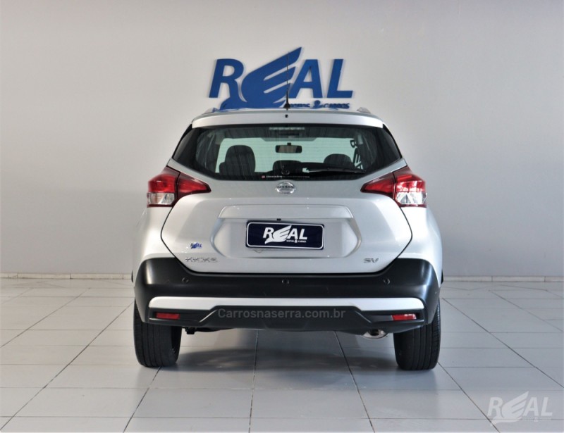 KICKS 1.6 16V FLEX SV 4P XTRONIC - 2020 - SAPIRANGA