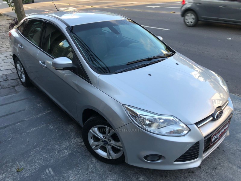 focus 2.0 se sedan 16v flex 4p automatico 2014 caxias do sul