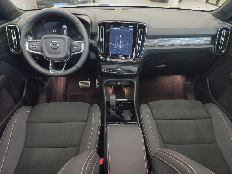 XC 40  - 2022 - FLORES DA CUNHA