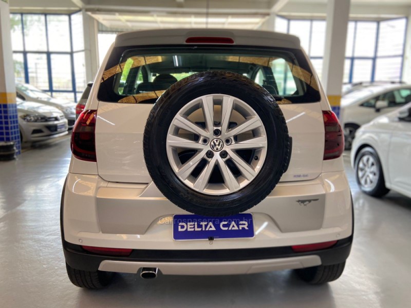CROSSFOX 1.6 MI FLEX 8V 4P MANUAL - 2014 - NOVO HAMBURGO