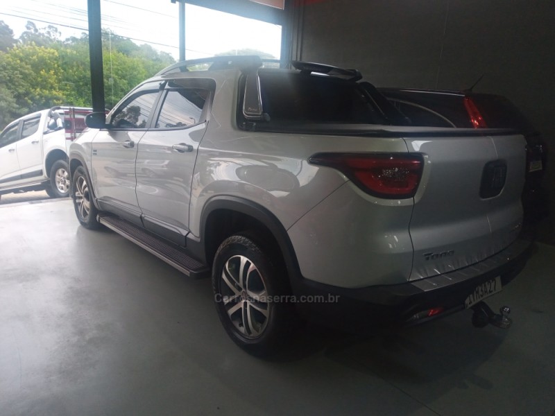 TORO 2.0 16V TURBO DIESEL FREEDOM 4WD AT9 AUTOMÁTICO - 2019 - NOVO HAMBURGO