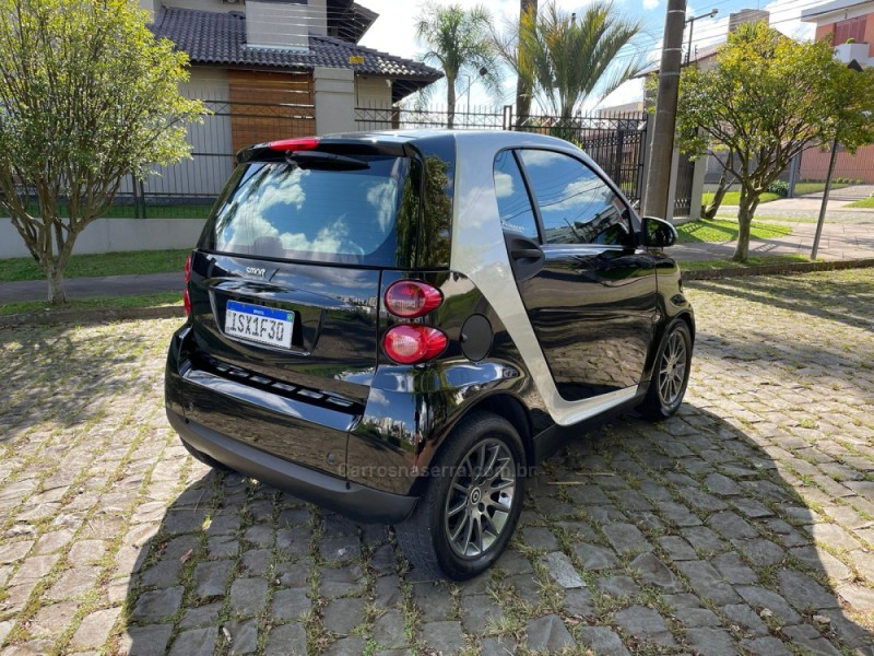 FORTWO 1.0 COUPE 3 CILINDROS TURBO GASOLINA 2P AUTOMÁTICO - 2010 - CAXIAS DO SUL