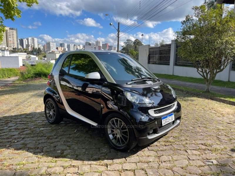fortwo 1.0 coupe 3 cilindros turbo gasolina 2p automatico 2010 caxias do sul