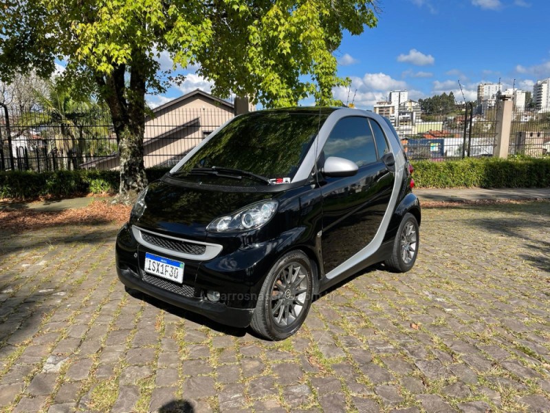 FORTWO 1.0 COUPE 3 CILINDROS TURBO GASOLINA 2P AUTOMÁTICO - 2010 - CAXIAS DO SUL