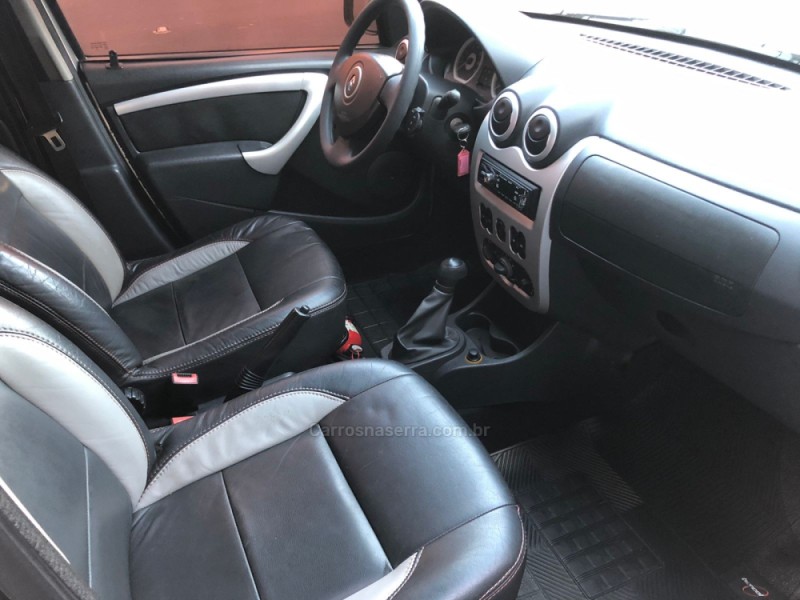 SANDERO 1.6 STEPWAY 8V FLEX 4P MANUAL - 2009 - CAXIAS DO SUL