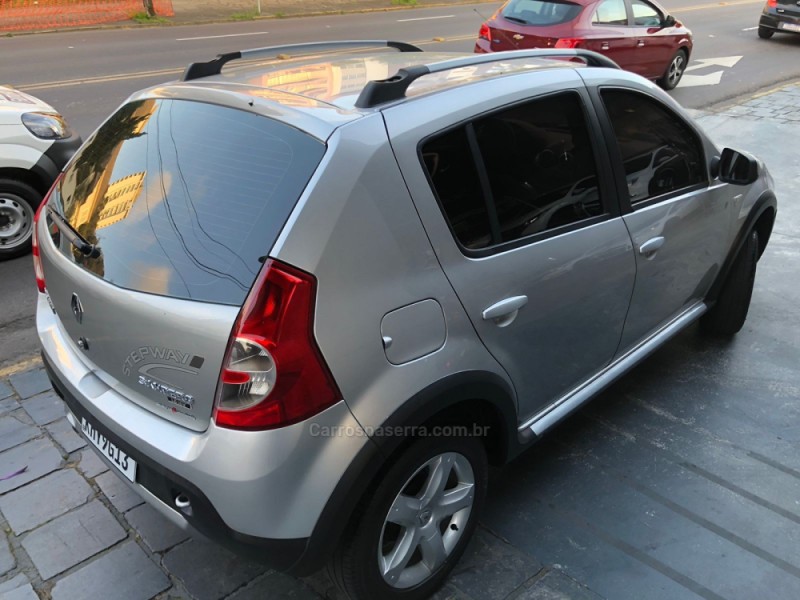 SANDERO 1.6 STEPWAY 8V FLEX 4P MANUAL - 2009 - CAXIAS DO SUL