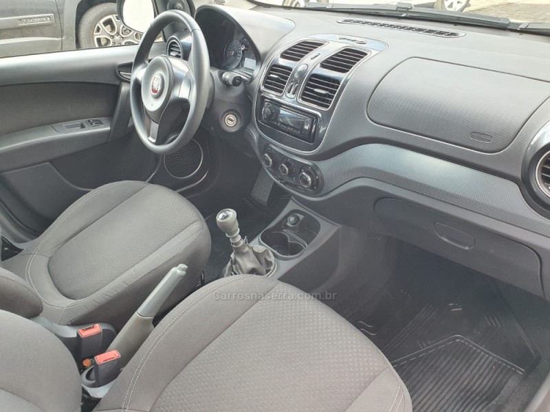 GRAND SIENA 1.4 MPI ATTRACTIVE 8V FLEX 4P MANUAL - 2016 - CAXIAS DO SUL