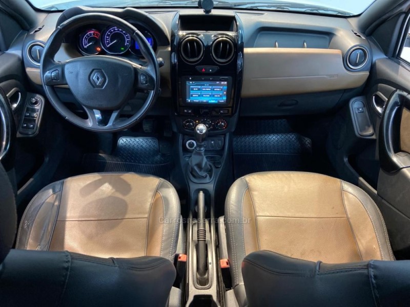 DUSTER 2.0 DYNAMIQUE 4X4 16V FLEX 4P MANUAL - 2016 - CAXIAS DO SUL