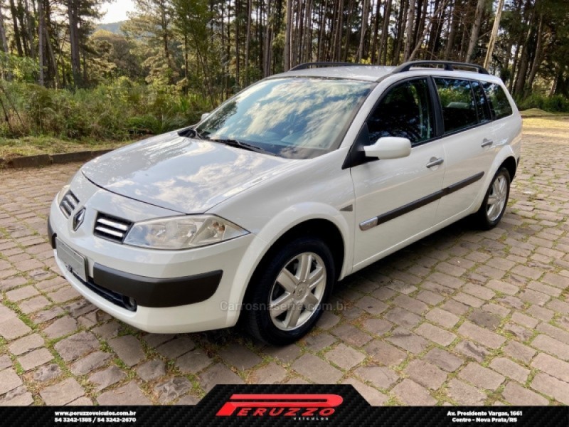 megane 1.6 dynamique grand tour 16v flex 4p manual 2013 nova prata